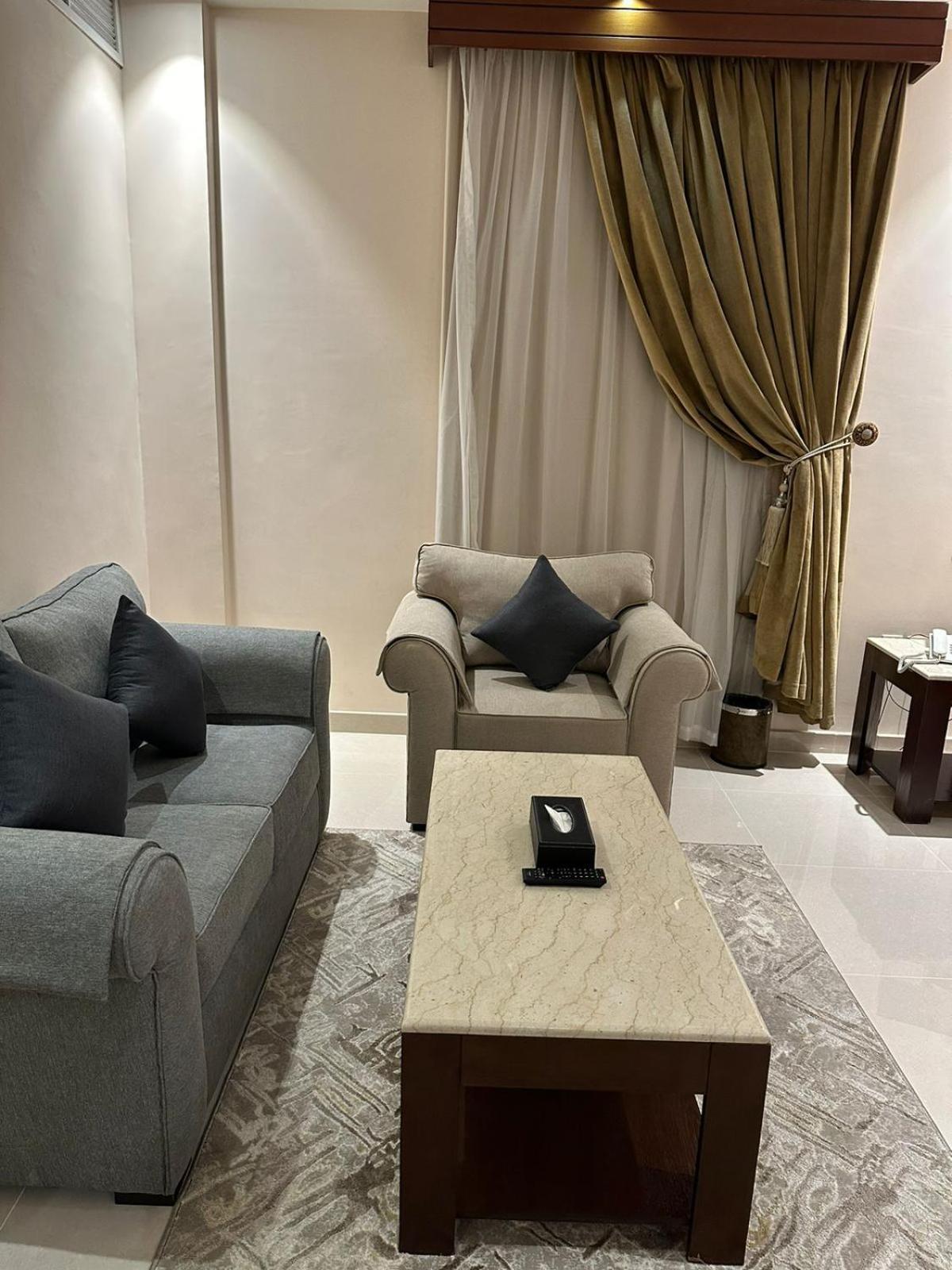 Sas Al Olaya Hotel Suites アル・コバール エクステリア 写真