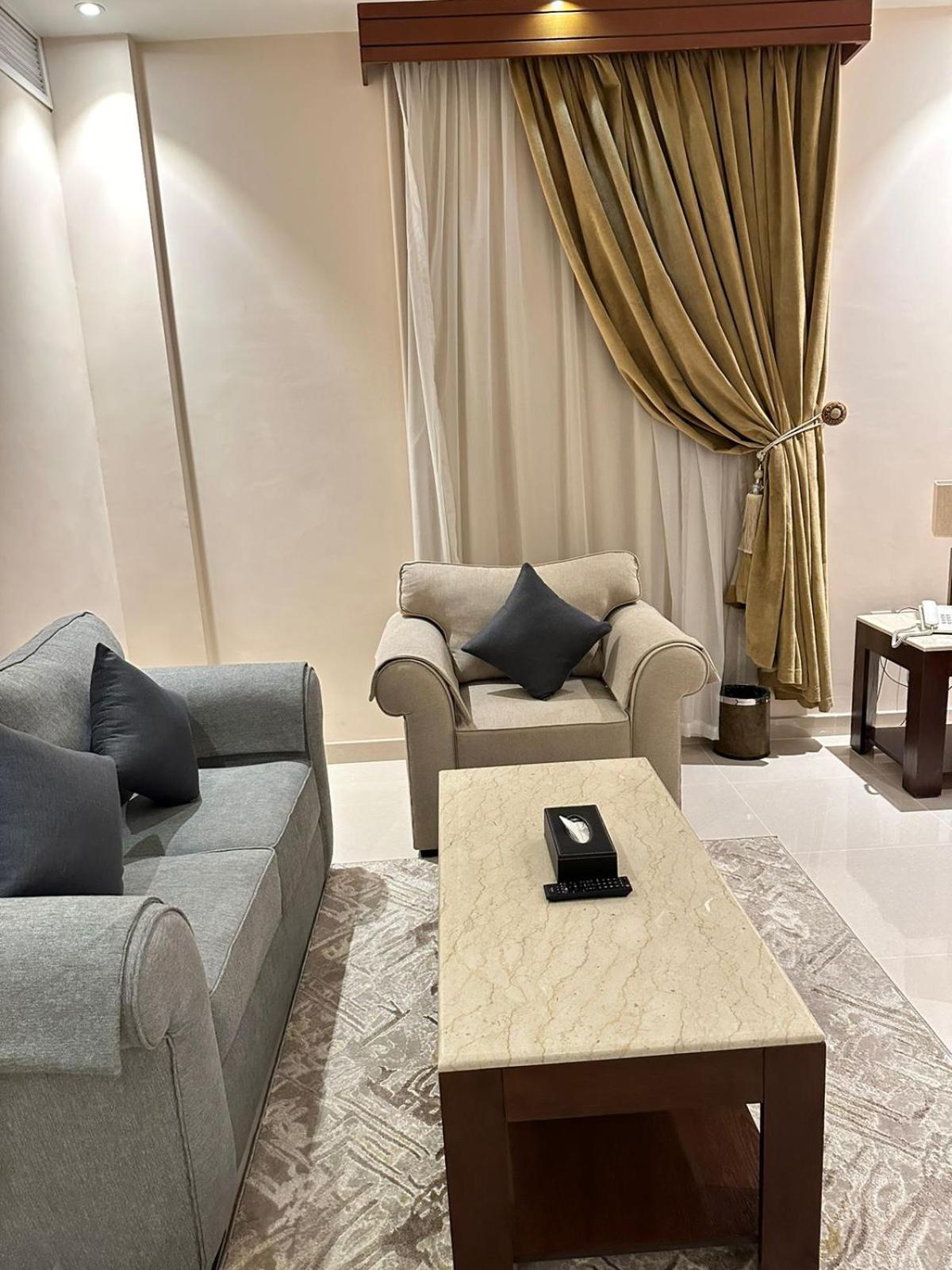 Sas Al Olaya Hotel Suites アル・コバール エクステリア 写真